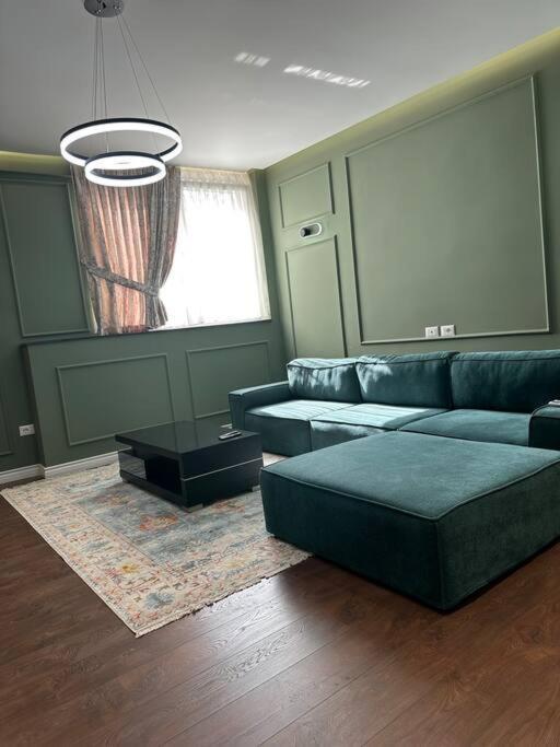 Green Apartment ティラナ エクステリア 写真