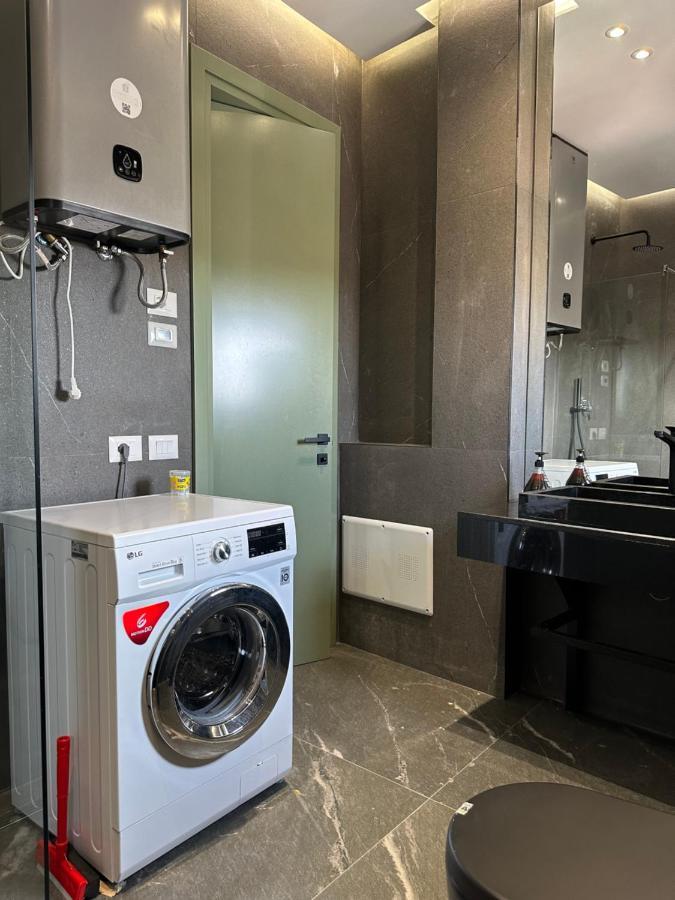 Green Apartment ティラナ エクステリア 写真